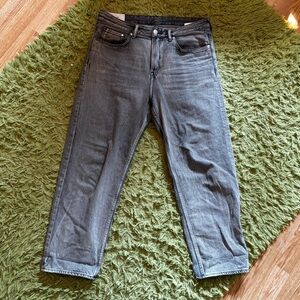 Mens H&M loose fit gray jeans